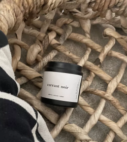 Currant Noir Candle | Saffron, Currant, Amber