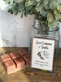 Nikki Lynn & Co. Vanilla Wax Melts (Pack of 6) (Color: Sweet Cinnamon & Vanilla)