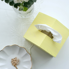 Tissue Box Cover (Color: yellow)